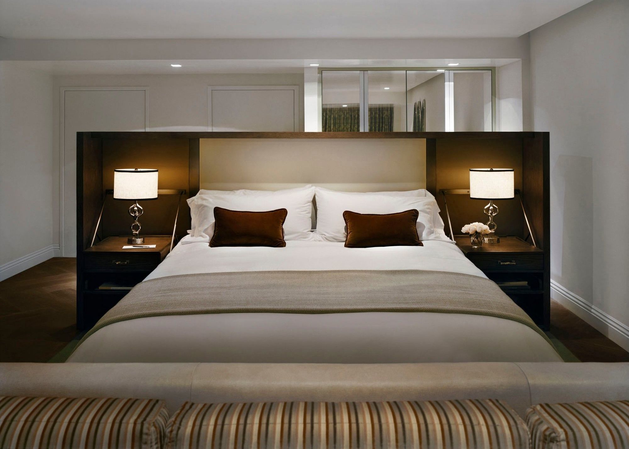 The London West Hollywood At Beverly Hills Ruang foto A bedroom