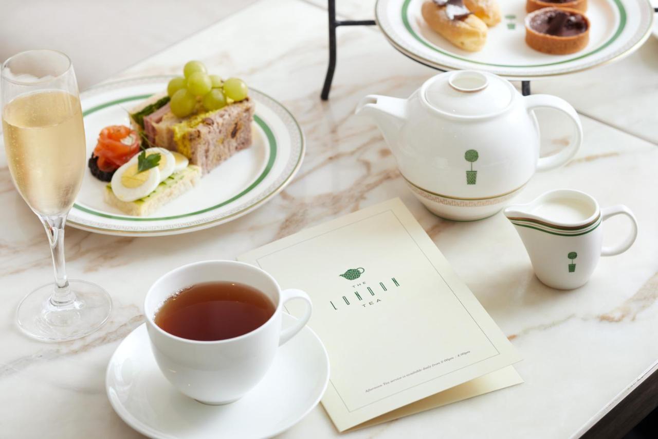 The London West Hollywood At Beverly Hills Bagian luar foto Afternoon tea at the Ritz