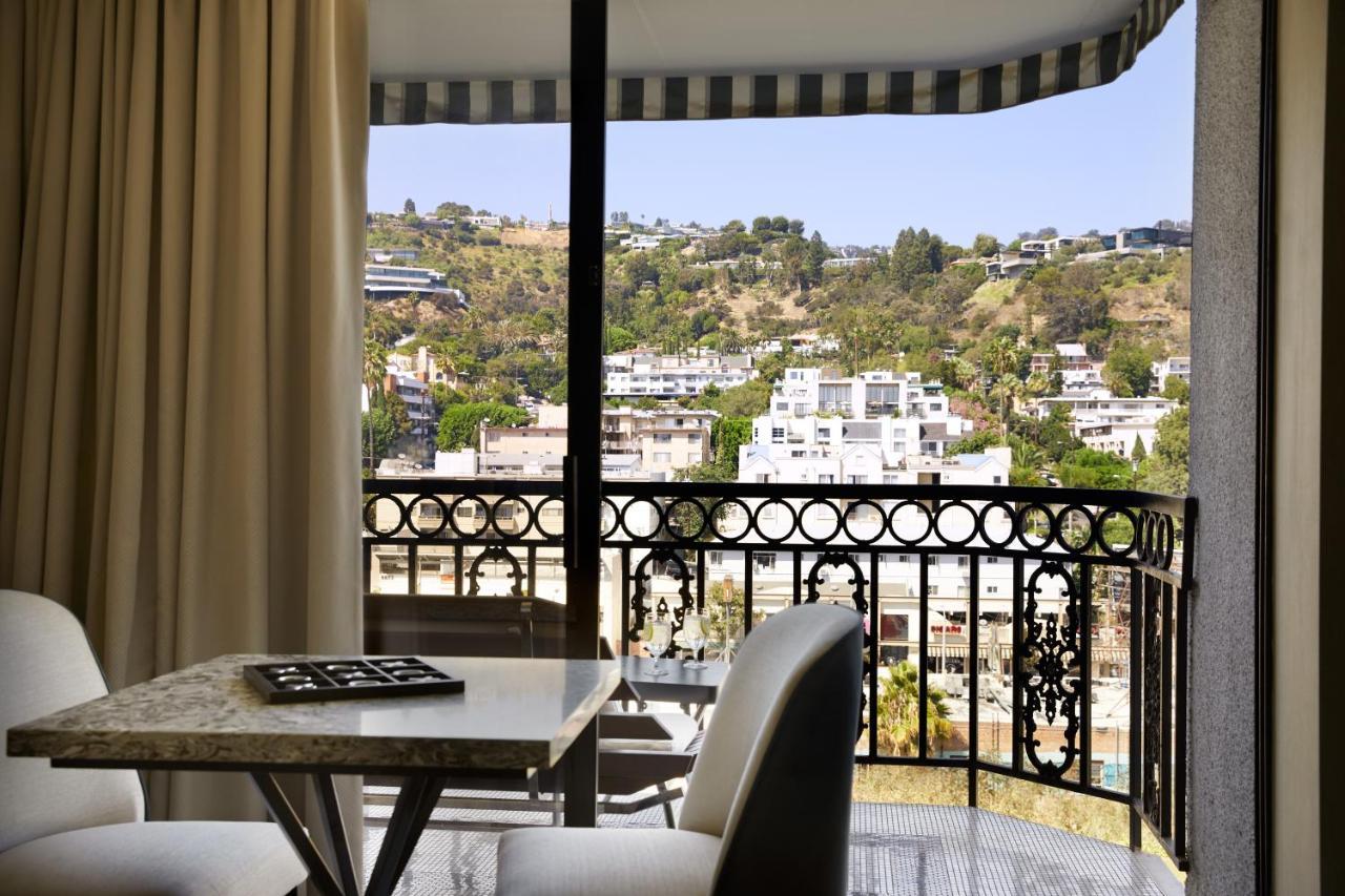 The London West Hollywood At Beverly Hills Bagian luar foto A view from the hotel